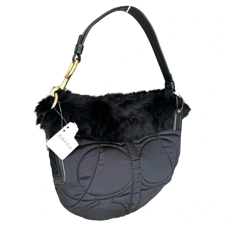 🆕 Coach Fur Signature Shoulder Bag Black Quilted Hobo